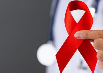 Defensoria busca reparação para pessoas com HIV expostas na Bahia