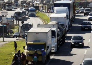.Dia Nacional do Caminhoneiro lembra importância da categoria