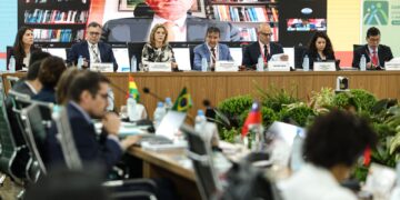 Conferência debate investimentos para erradicar a pobreza