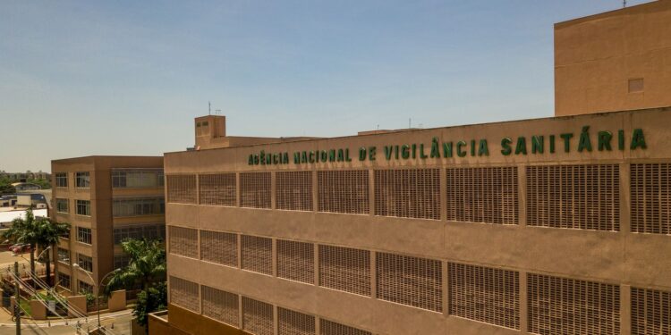 Anvisa proíbe venda de azeite Los Nobles e de suplemento alimentar