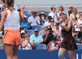 Dupla de Luisa Stefani vence 3ª seguida e vai às quartas do US Open