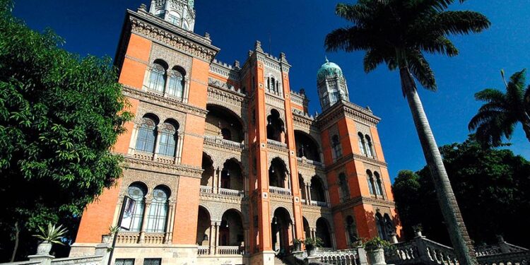 Senado vai comemorar 125 anos da Fiocruz — Senado Notícias