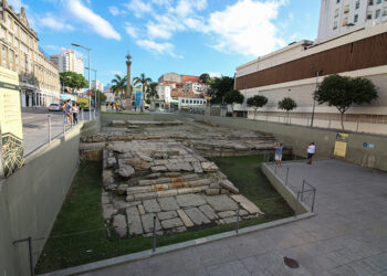 Cais do Valongo é reconhecido patrimônio histórico e cultural afro-brasileiro — Senado Notícias