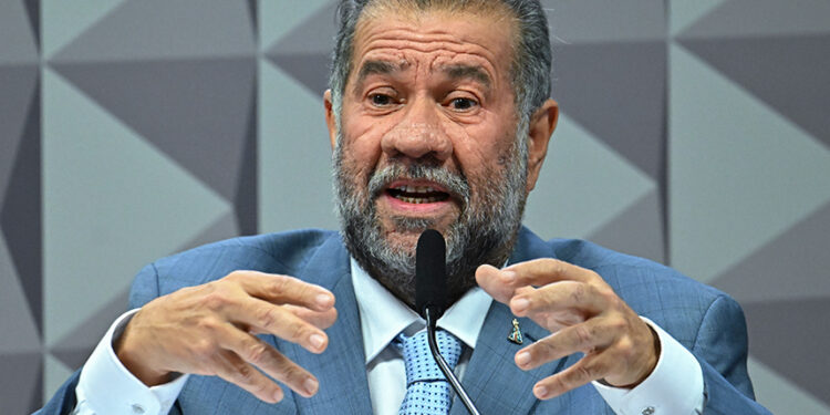 À CPMI, Carlos Lupi nega envolvimento em fraudes no INSS — Senado Notícias