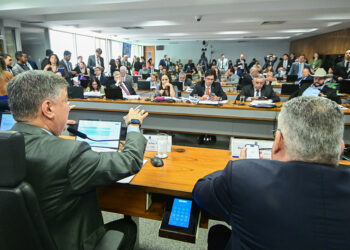 CPMI ouve ex-diretor financeiro apontado como sócio do ‘Careca do INSS’ — Senado Notícias