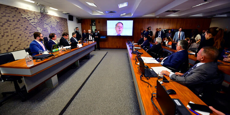CSP vota compartilhar documentos apresentados por Tagliaferro — Senado Notícias