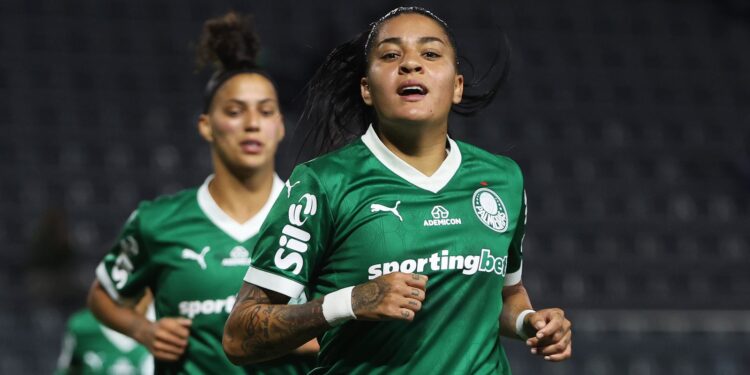 Palmeiras goleia Sport e chega à semifinal da Copa do Brasil Feminina