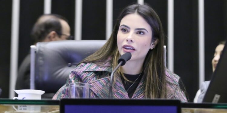 Comissão aprova projeto que torna obrigatório conteúdo acessível em locais turísticos – Notícias