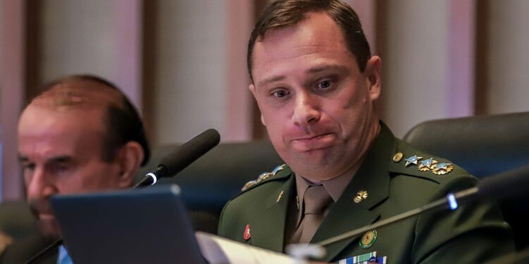 STF garante liberdade a Cid por delação premiada