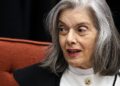 Cármen Lúcia forma maioria pela condenação de Bolsonaro e aliados