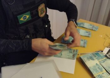 Operação desarticula em SP organização de tráfico de drogas
