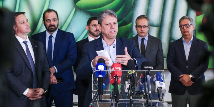 São Paulo confirma cinco mortes em casos de intoxicação por metanol