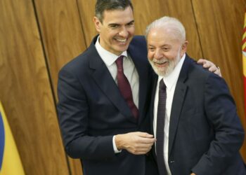 Lula conversa com presidente espanhol sobre Mercosul-UE e guerra