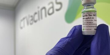 Vacina brasileira contra covid entra na fase final de estudos