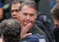 Moraes nega pedido da defesa e mantém prisão domiciliar de Bolsonaro