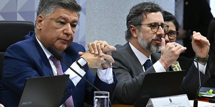 CPMI ouvirá empresário investigado na Operação Sem Desconto — Senado Notícias