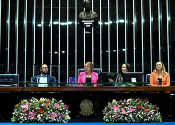 Sessão especial destaca alcance e benefícios da musicoterapia — Senado Notícias