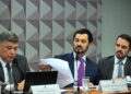 Fernando Cavalcanti apela ao silêncio e parlamentares apontam negócios suspeitos — Senado Notícias