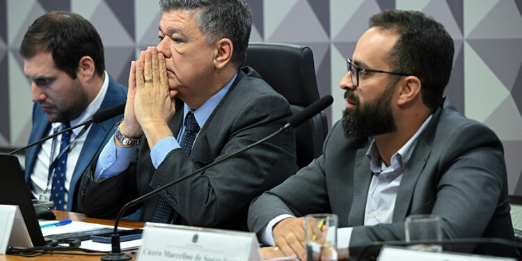 depoente admite que empresas ajudaram a movimentar R$ 300 milhões da Conafer — Senado Notícias