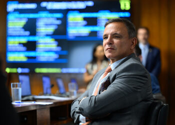 Fim do regime aberto para líder de facção avança — Senado Notícias