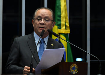 Zequinha comemora aval para exploração de petróleo na Amazônia — Senado Notícias