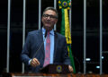 Lucas Barreto comemora licença para prospecção de petróleo — Senado Notícias