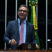 Lucas Barreto comemora licença para prospecção de petróleo — Senado Notícias