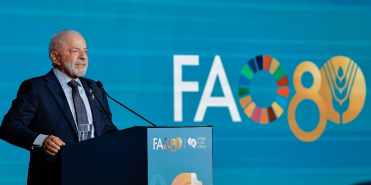 Fome é irmã da guerra, diz Lula no Fórum Mundial da Alimentação