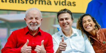 Professor pode pedir Carteira Nacional do Docente a partir de amanhã