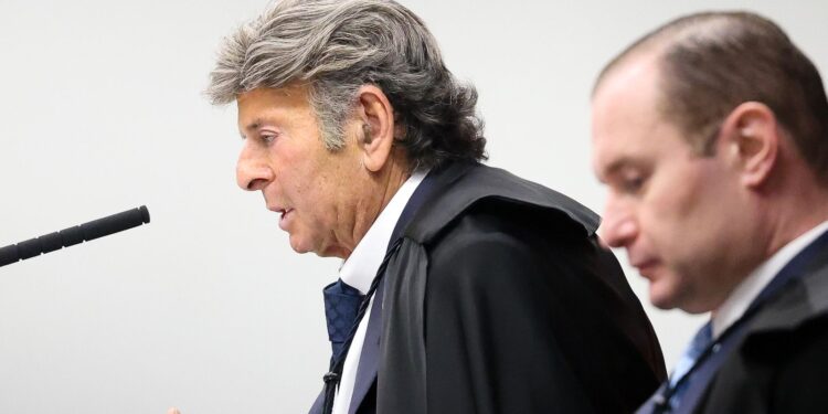 Fux diz que segurança das urnas “nem sempre é apreciada”