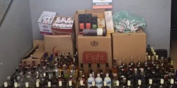 Polícia do Rio apreende bebidas suspeitas na capital e Baixada