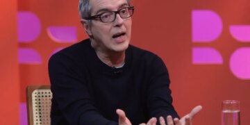 Artista plástico Nuno Ramos é o entrevistado de hoje no DR com Demori