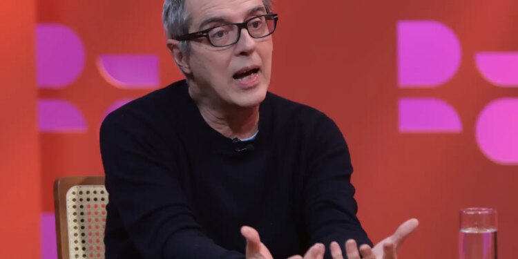 Artista plástico Nuno Ramos é o entrevistado de hoje no DR com Demori