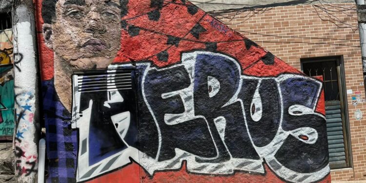 Jovem morto no Morro Santo Amaro é lembrado em memorial