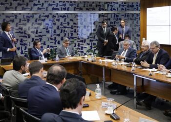 PEC da reforma administrativa promove resultados, governo digital e combate a privilégios – Notícias