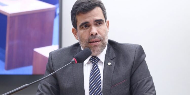 Comissão aprova projeto que prevê laudo técnico obrigatório para prédios – Notícias