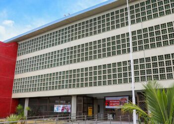 Justiça libera curso de medicina para assentados e quilombolas em PE