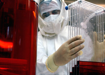 CAS debate incorporação de novas tecnologias no setor de saúde — Senado Notícias