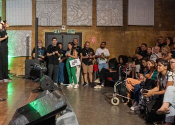 Tecnologia é ferramenta, não garantia de educação, diz Karnal no Rec’n’Play