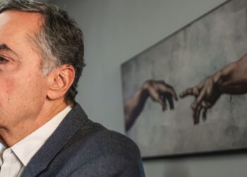Barroso passa mal e é internado em hospital de Brasília