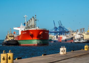 Modelo do Porto de Paranaguá deve inspirar mais leilões, diz ministro