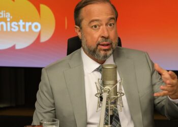 Ministério de Minas e Energia e ONS se reúnem para discutir apagão