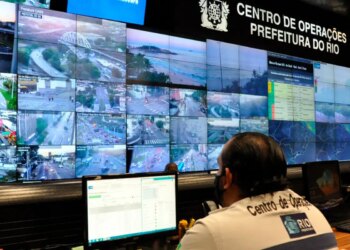 Rio instala câmeras inteligentes para buscas criminais em segundos