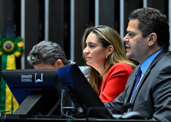 Sessão especial vai celebrar o lançamento do programa Zap Delas — Senado Notícias