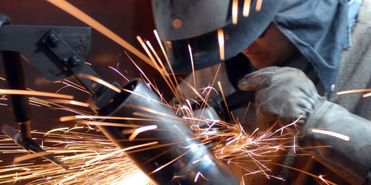 Selic alta afetou negativamente atividade econômica, dizem economistas