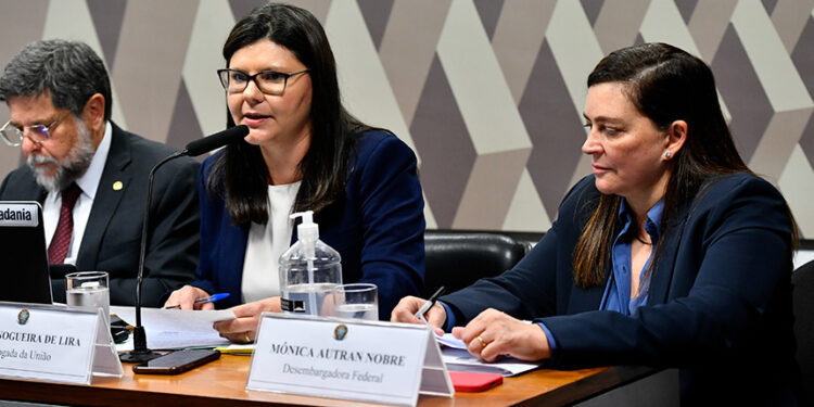 Indicação de Daiane Lira para CNJ é confirmada no Plenário — Senado Notícias