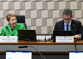 Senadores vão propor regras para mineração em terras indígenas — Senado Notícias