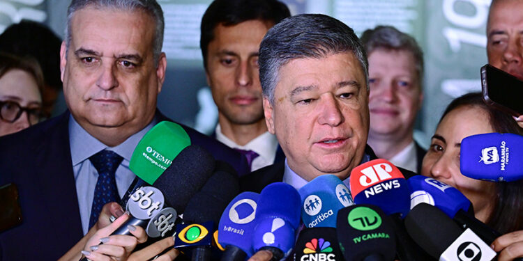 Presidente da CPMI do INSS saúda decisão de Mendonça; suspeitos foram presos — Senado Notícias