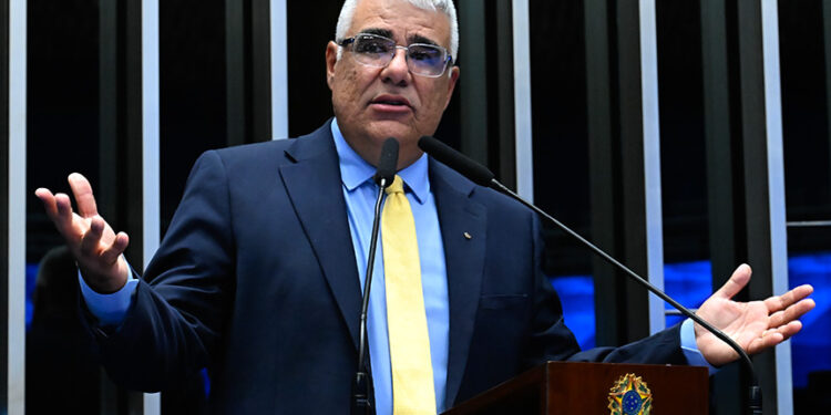 Girão aponta censura e critica ‘contrato bilionário do governo cearense’ — Senado Notícias