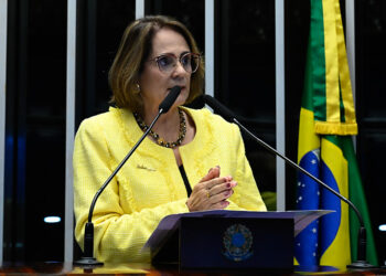 Damares Alves critica condenação de ex-presidente e defende pauta da anistia — Senado Notícias